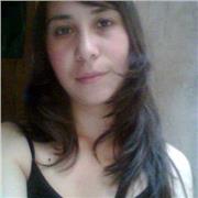 Profesor de informática comparte clases a niños de primaria